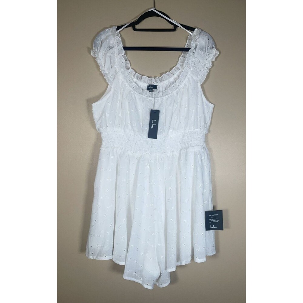 LULUS  Romper Jumpsuit White Embroidered Eyelet Size XL NWT New